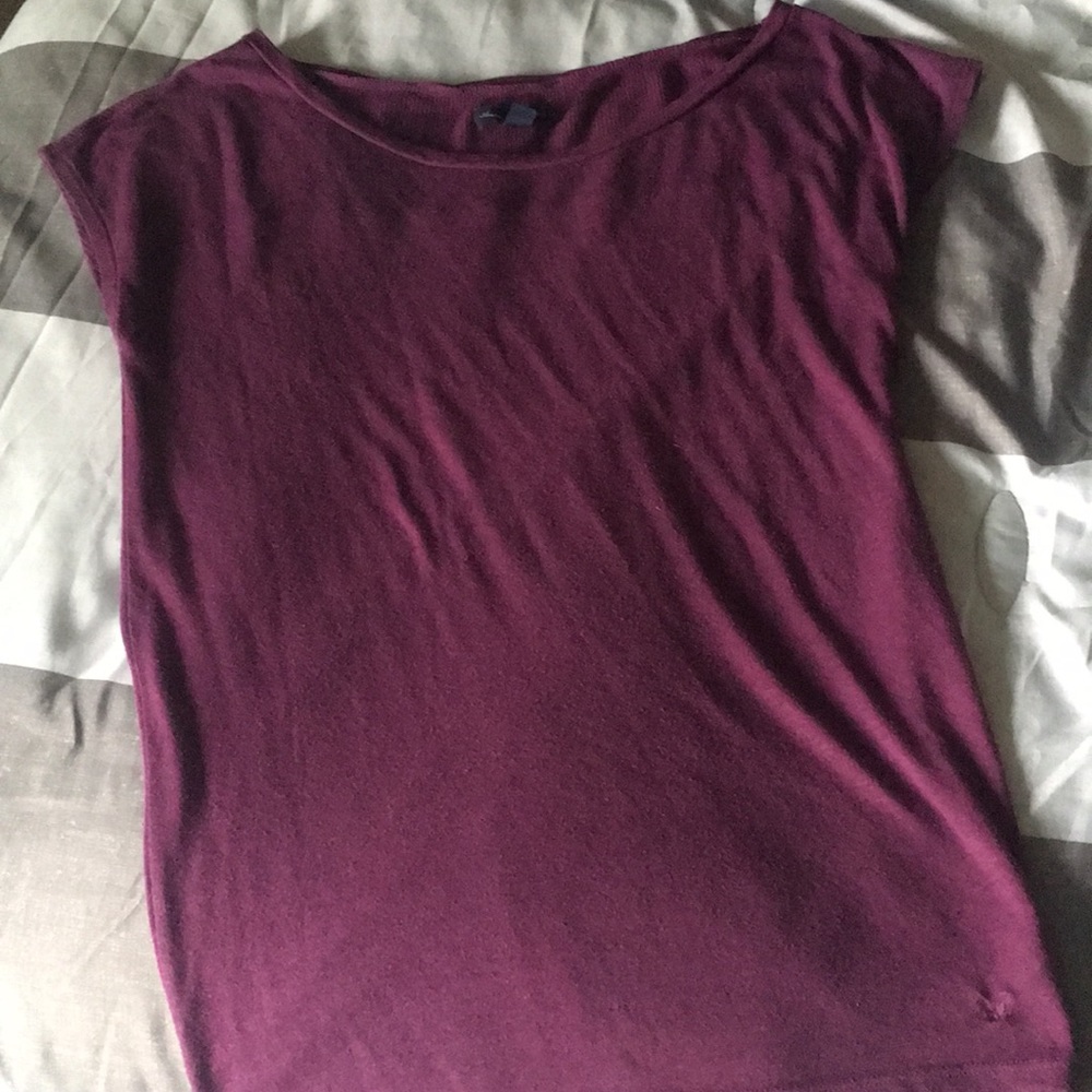 Must bundle- American Eagle top